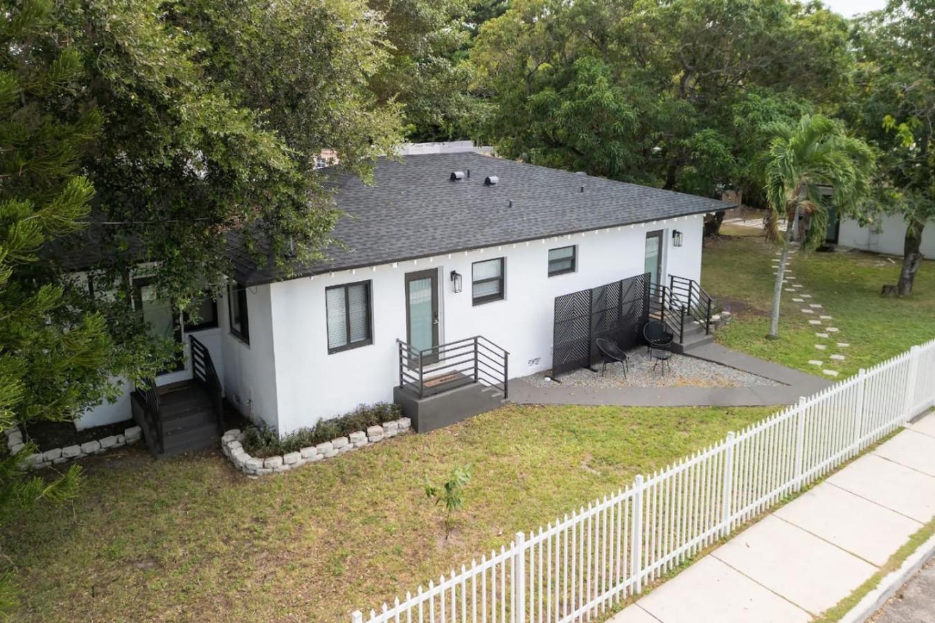 Сasa de vacaciones Wynwood Beautiful Art Deco With 4 Bedroom Miami